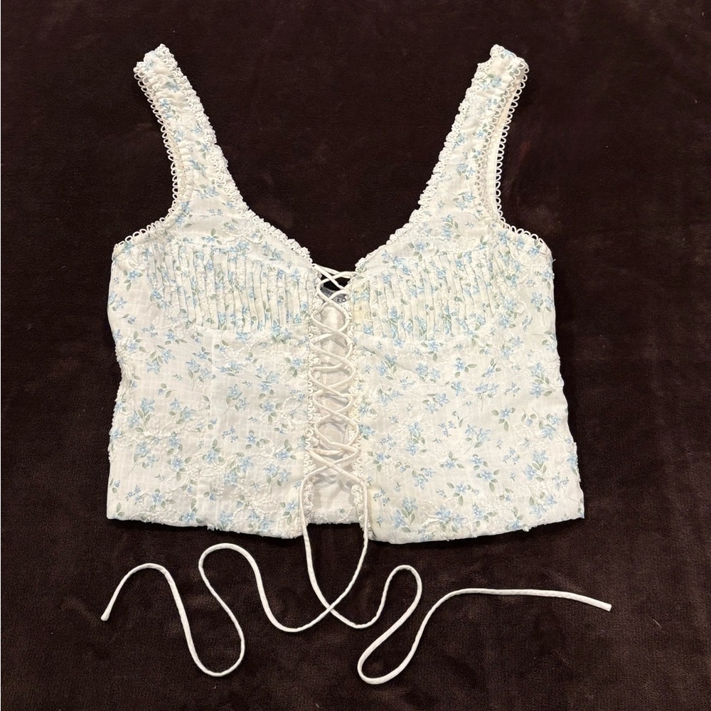 White Fox Boutique Floral Lace-Up Tank Top - White and Blue
